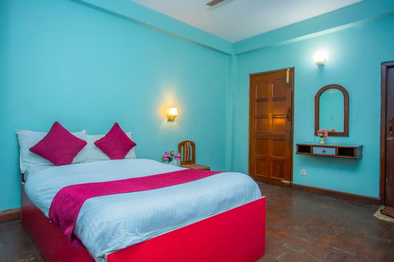 Spot On 445 New Hotel Natureland Pokhara Eksteriør billede
