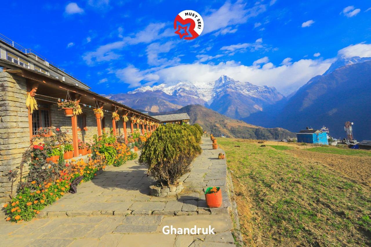 Spot On 445 New Hotel Natureland Pokhara Eksteriør billede